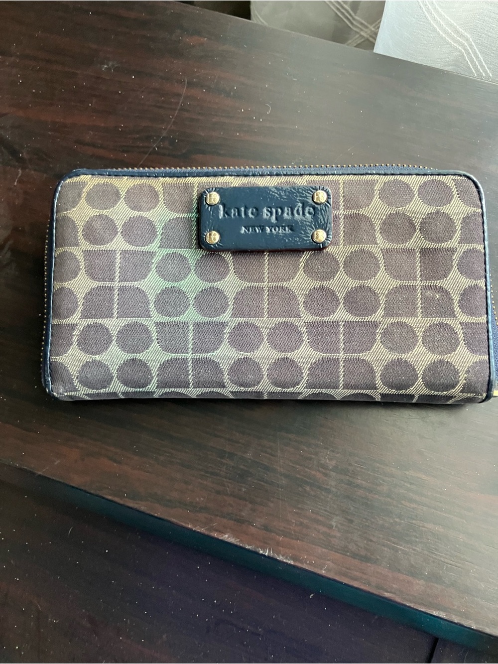 kate spade brown and tan polka jacquard zip wallet